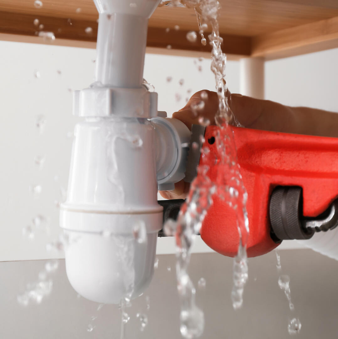 Best priced emergency plumber serving St. Catharines, Niagara Falls, Port Colborne, Thorold, Welland, Fort Erie, Lincoln, Niagara-on-the-Lake, Pelham.